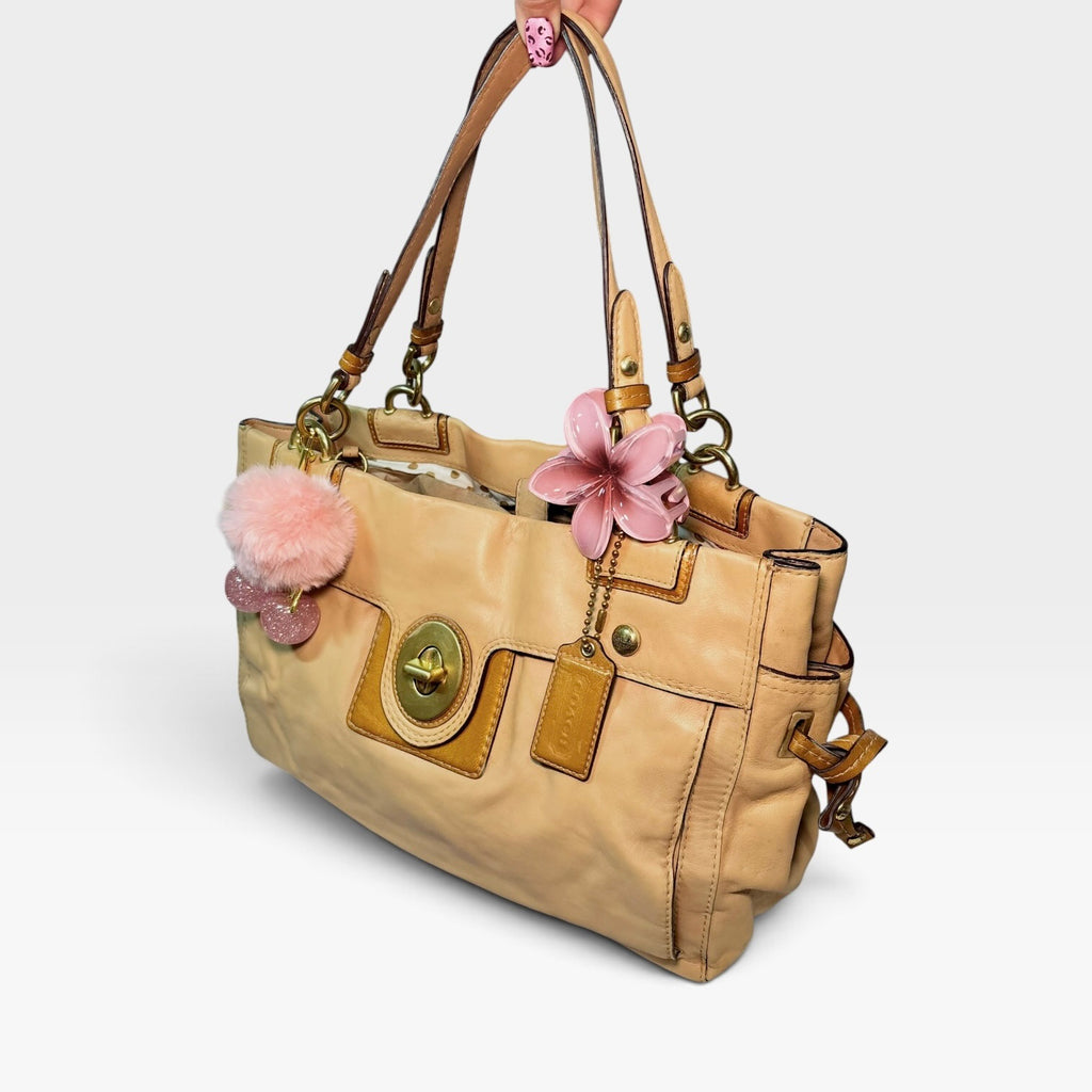 Y2K-era peyton leather carryall shoulder bag