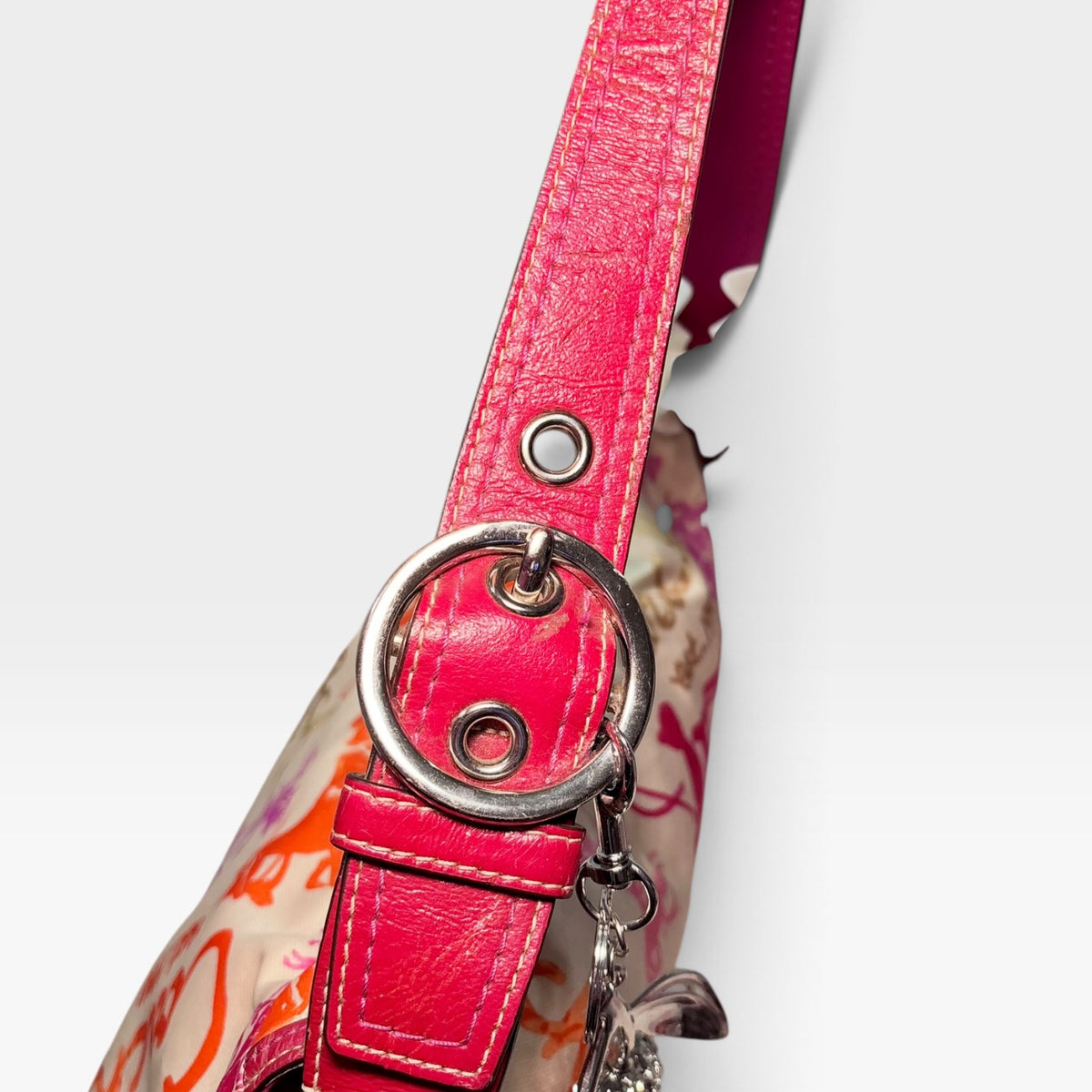 Y2K-era large cinderella horse & carriage shoulder bag
