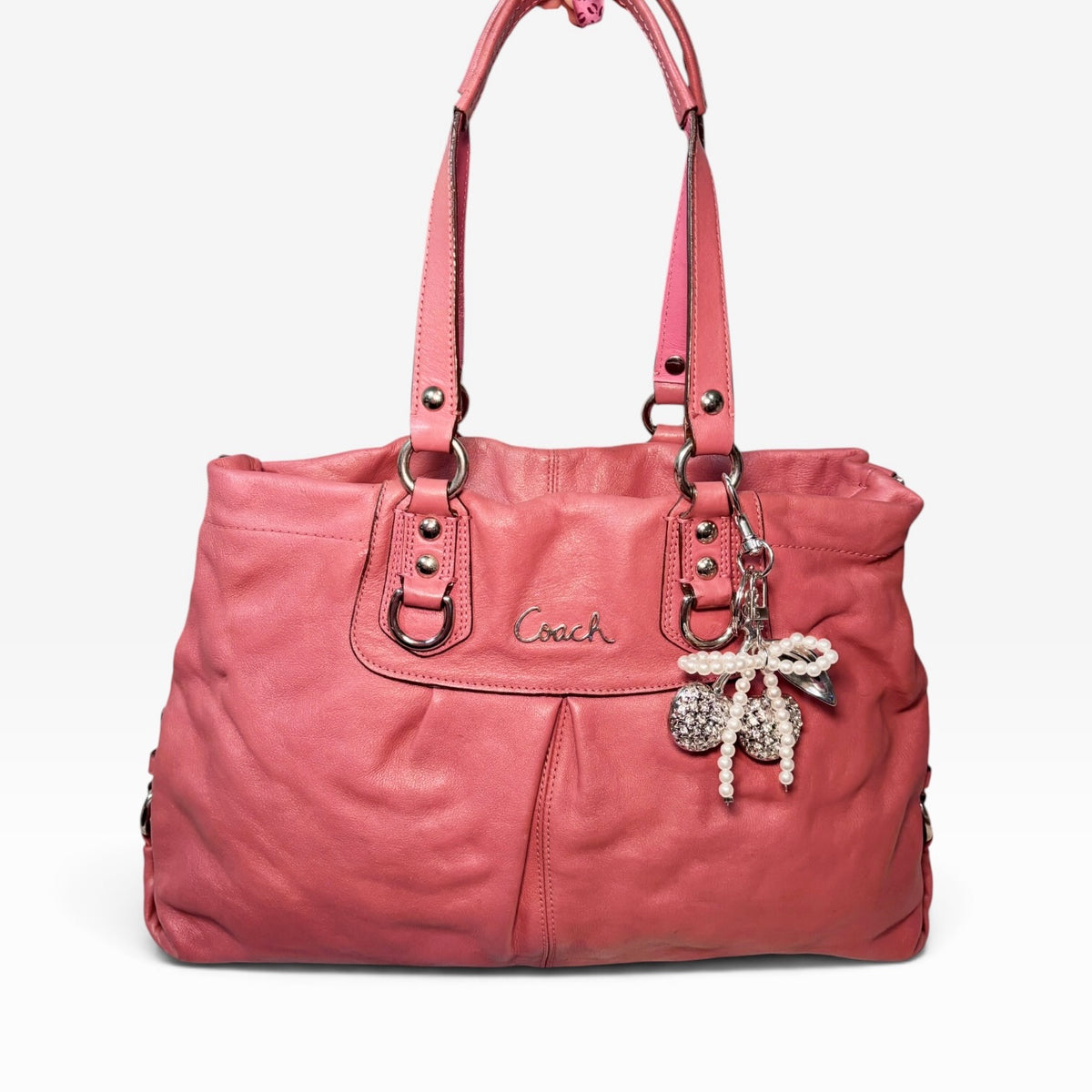 2000’s ashley leather carryall satchel